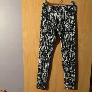 Nike exercise leggings